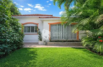 Casa para venda em Campo Belo com 4 quartos, sendo 2 suítes , 350m²