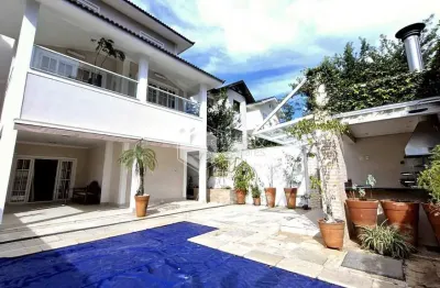 Casa no condomínio cond greentown para venda com 4 quartos, sendo 4 suítes, 354m²