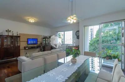 Apartamento para venda em Moema com 3 quartos, sendo 1 suíte , 110m²