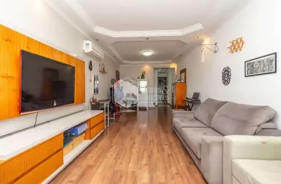 Sobrado para venda em parque são domingos com 3 quartos, sendo 3 suítes, 190m²
