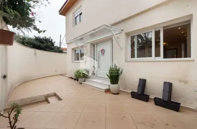 Casa tipo para venda em parque são domingos com 4 quartos, sendo 2 suítes, 210m²