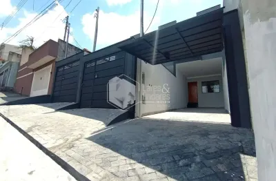 Sobrado à venda, com 115m² - 3 dorms (1 suíte) quintal amplo, área gourmet integrada, 2 vagas - vil