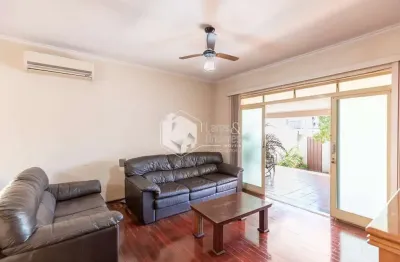 Casa tipo para venda em jardim paulistano com 3 quartos, sendo 2 suítes, 250m²