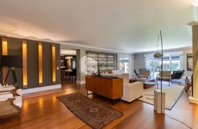 Casa para venda e locação em Alto da Boa Vista com 4 quartos, sendo 3 suítes , 899m²