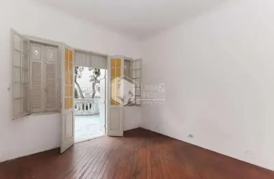 Casa com 5 quartos à venda na Rua Backer, 236, Cambuci, São Paulo
