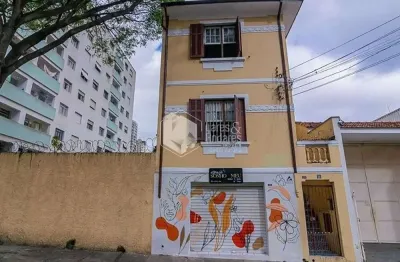 Casa com 4 quartos à venda na Rua Scuvero, 28, Cambuci, São Paulo