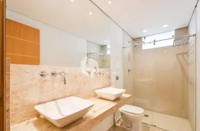 Apartamento tipo para venda em pinheiros com 3 quartos, sendo 1 suíte, 157m²