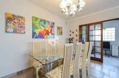 Casa tipo para venda em jardim da glória com 4 quartos, sendo 1 suíte, 275m²