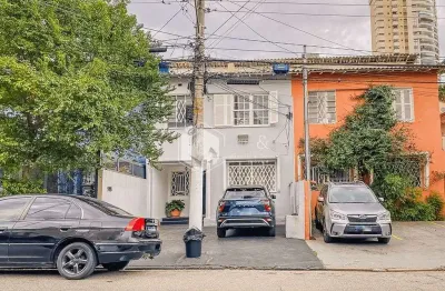 Casa com 2 quartos à venda na Rua dos Caetés, 588, Perdizes, São Paulo
