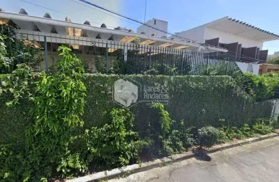 Casa com 3 quartos à venda na Rua Santarém, 232, Sumaré, São Paulo