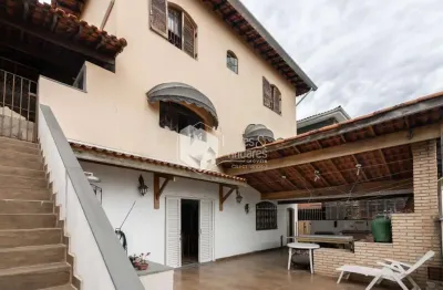 Casa para venda em Cidade São Francisco com 4 quartos, sendo 2 suítes , 351m²