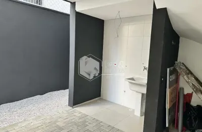 Casa no condomínio casa cube para venda com 2 quartos, sendo 2 suítes , 180m²
