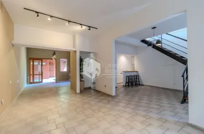 Casa para venda em Brooklin Novo com 3 quartos, sendo 2 suítes , 263m²