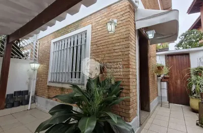 Casa com 3 quartos à venda na Rua Péricles, 332, Jardim Petrópolis, São Paulo