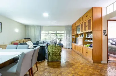 Casa para venda em Jardim Jussara com 3 quartos, sendo 1 suíte , 414m²