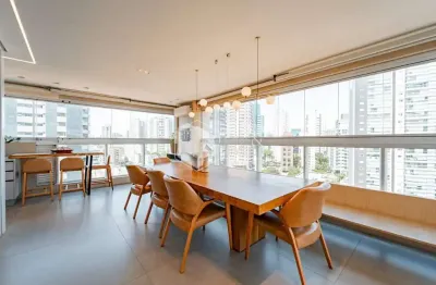 Apartamento para venda em Aclimação com 4 quartos, sendo 4 suítes , 276m²