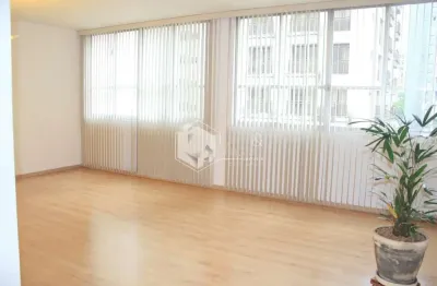 Apartamento para venda em Jardim Paulista com 3 quartos, sendo 1 suíte , 198m²