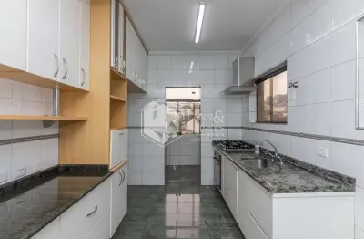 Casa para venda em Jardim da Glória com 4 quartos, sendo 4 suítes , 217m²