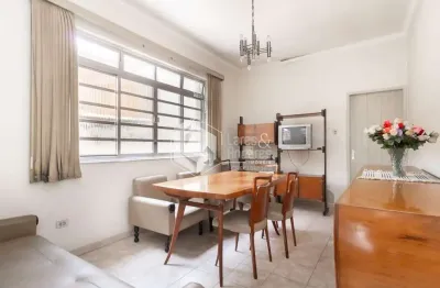 Casa com 2 quartos à venda na Rua Bernardo Guimarães, 116, Vila Anastácio, São Paulo