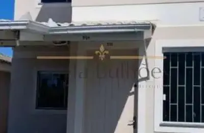 Casa em condomínio fechado com 3 quartos à venda no forquilhas, são josé  por r$ 490.000