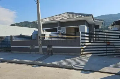 Casa com 2 quartos à venda no forquilhas, são josé , 58 m2 por r$ 380.000