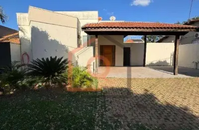 Casa em condomínio fechado com 3 quartos à venda na avenida doutor giuseppe aufiero, 683, jardim imperador, araraquara, 200 m2 por r$ 780.000