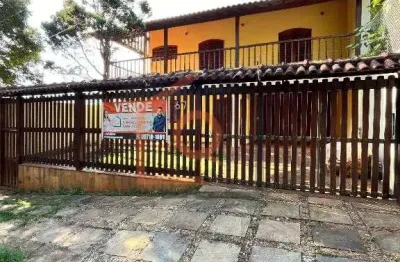 Casa com 3 quartos à venda na avenida doutor fermino silva, 67, jardim marivan, araraquara, 319 m2 por r$ 690.000