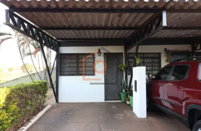 Casa em condomínio fechado com 2 quartos à venda na avenida marginal seiscentos, 600, jardim santa júlia (vila xavier), araraquara, 62 m2 por r$ 180.000