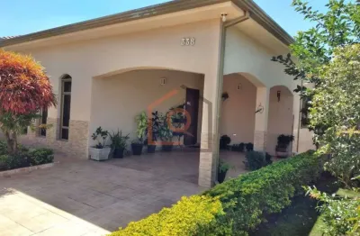 Casa com 3 quartos à venda na avenida doutor milton fonseca, 338, jardim das estações (vila xavier), araraquara, 202 m2 por r$ 499.000