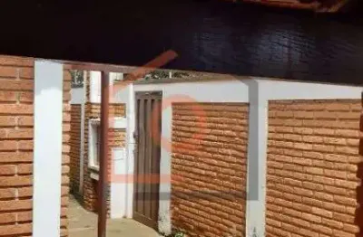Casa com 3 quartos à venda na rua josé do patrocínio, 188, vila xavier (vila xavier), araraquara, 208 m2 por r$ 450.000
