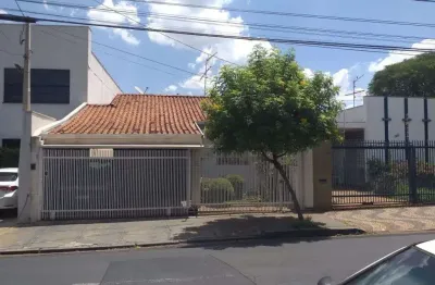 Casa com 3 quartos à venda na rua expedicionários do brasil, 1515, centro, araraquara, 202 m2 por r$ 699.000