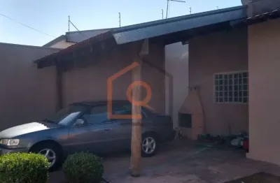 Casa com 3 quartos para alugar na rua maria domingas credidio vitta, 249, parque residencial vale do sol, araraquara, 250 m2 por r$ 2.162
