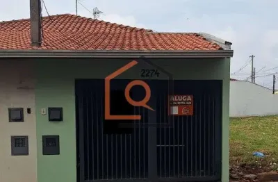 Casa com 2 quartos para alugar na Rua Mato Grosso, 2284, Jardim Tabapuã (Vila Xavier), Araraquara