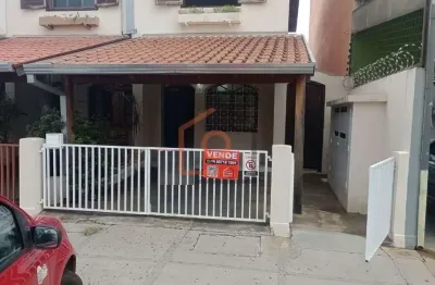 Casa com 2 quartos à venda na Avenida dos Ferroviários, 594, Vila Cidade Industrial (Vila Xavier), Araraquara por R$ 420.000