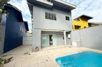 Casa em condomínio fechado com 3 quartos para alugar na Rua Predidente Getulio, Várzea do Ranchinho, Camboriú