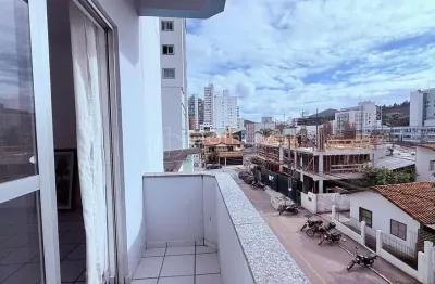Locação anual de apartamento com 2 quartos no bairro pioneiros  balneário camboriú
