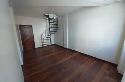 Cobertura exclusiva em boa localização na vila laura com 3 quartos e 1 suíte