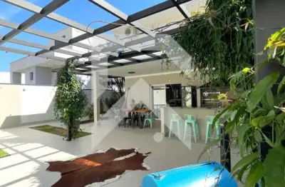Casa à venda no condomíno quintas do lago - 3 quartos, 250m2 - permuta