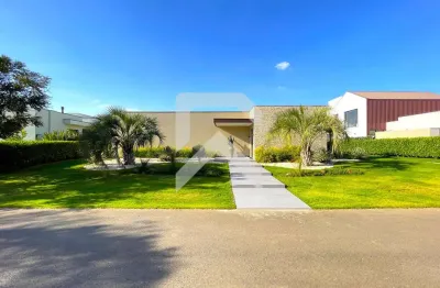Casa térrea à venda no portal japy golf club - alto padrão - 6.6mm