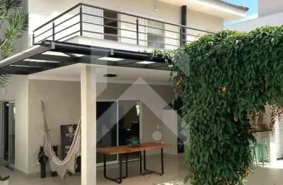 Casa à venda no condomíno quintas do lago - 3 quartos, 250m2 - permuta