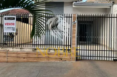 Casa com 3 quartos à venda na Rua Inhaúma, Zona 03, Maringá