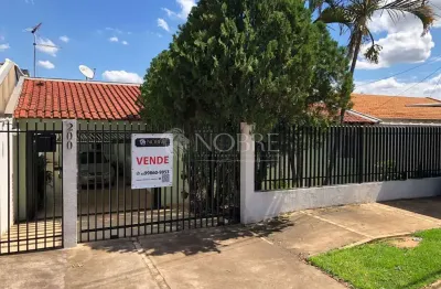 Casa com 3 quartos à venda na Rua Pioneiro José Faian, Conjunto Habitacional Sol Nascente, Maringá