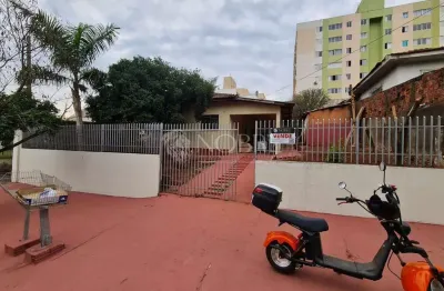 Terreno à venda na Rua Quintino Bocaiúva, Zona 07, Maringá