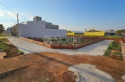 Terreno à venda na Rua Alvarinda Ferreira Jorge, Bom Jardim, Maringá