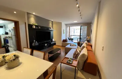 Apartamento na coronel veiga com saída emergencial pelo valparaíso