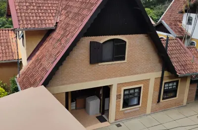 Casa em condomínio fechado com 2 quartos à venda em Itaipava, Petrópolis 