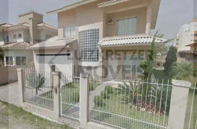 Casa para venda em palhoça, centro, 3 dormitórios, 1 suíte, 3 banheiros, 2 vagas