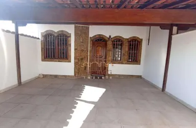 Casa geminada para aluguel, 3 quartos, 1 suíte, 2 vagas, santa amélia - belo horizonte/mg