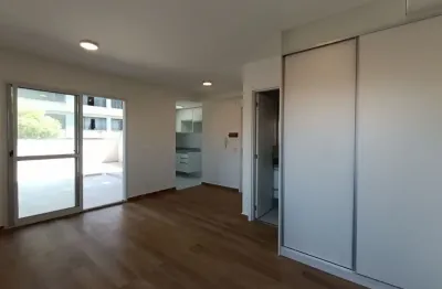 Lindo studio apartamento com uma ampla varanda na região da liberdade