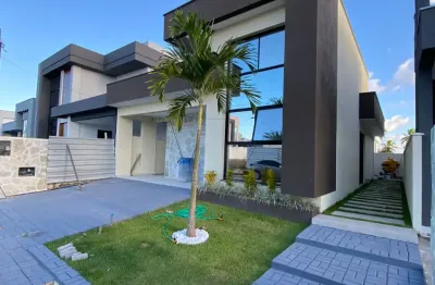 Linda casa em condomínio de luxo, com área de lazer completa.
